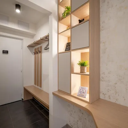 Stylish - Bezplatne Parkovanie 아파트 질리나