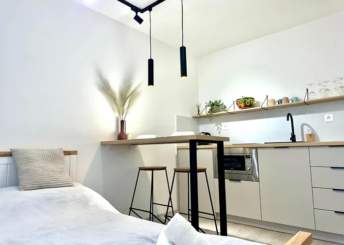 Stylish - Bezplatne Parkovanie *